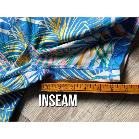 Athletic Works : tropical print bike shorts - Picture 6 of 8